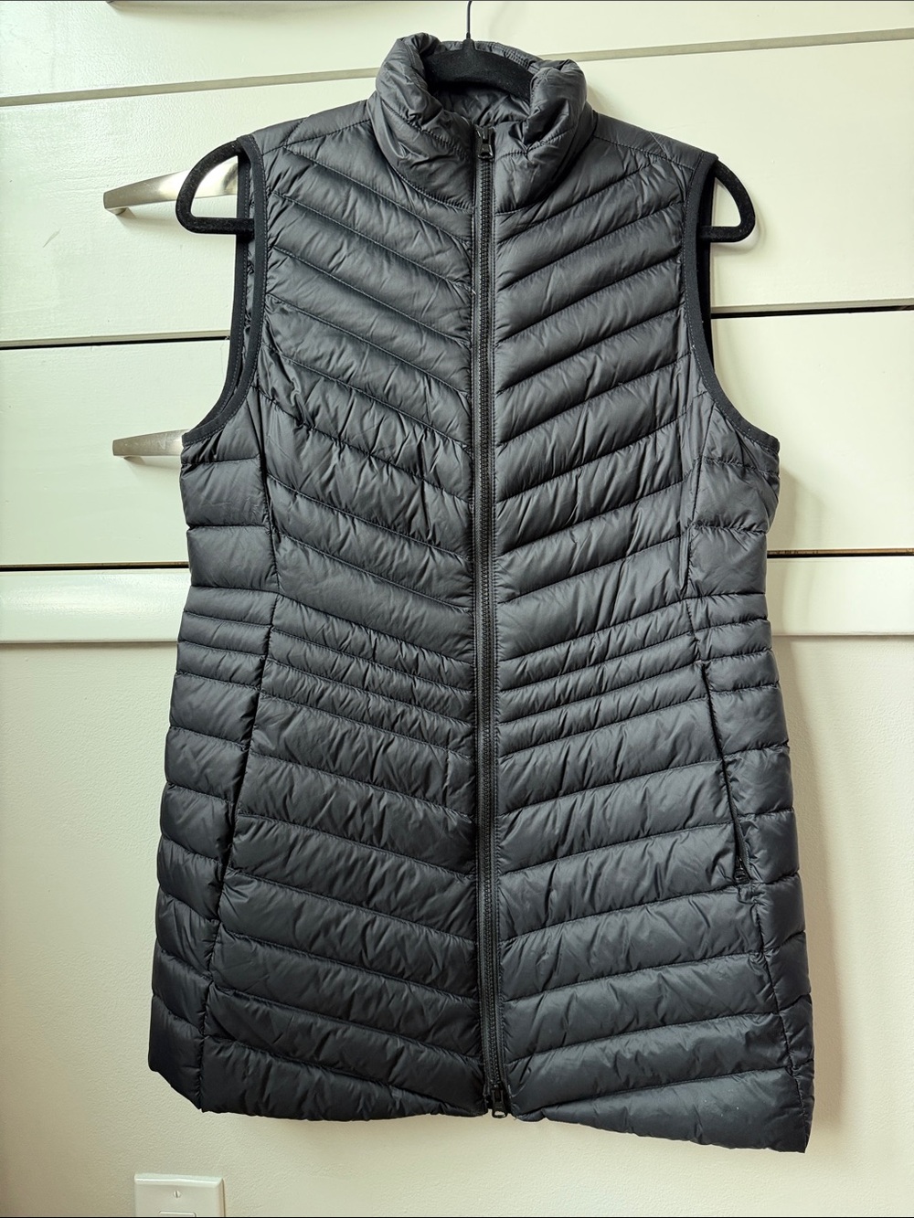 Lands' End Black Quilted Lightweight Puffer Vest